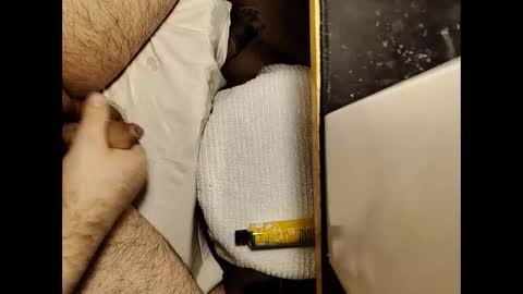 Snapshot of small_1986 chatting on 03-09-25, 03:01 transmisin gratuita bajo demanda  free broadcast on demand online show from 03-09-25, 03:01