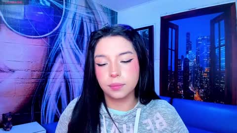 Mariana Torres online show from 01-04-25, 02:04
