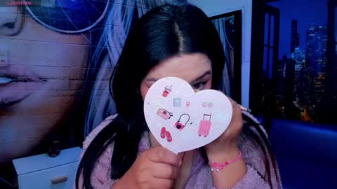 Mariana Torres online show from 01-24-25, 02:19