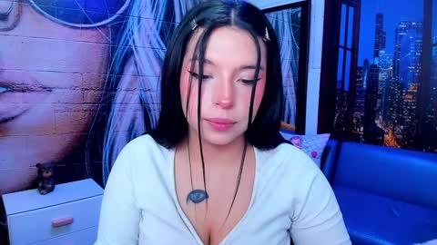 Mariana Torres online show from 02-05-25, 02:05
