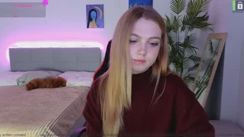 Emily online show from 12-01-24, 11:25