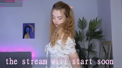 Emily online show from 01-21-25, 11:13