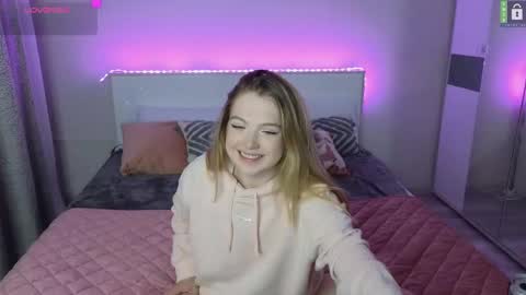 Emily online show from 03-03-25, 06:55