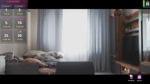 Emily online show from 11-12-25, 11:32