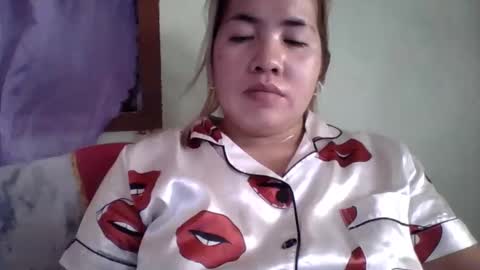 Lovewella online show from 09-24-25, 04:16