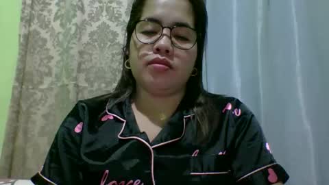 Lovewella online show from 11-20-25, 03:01