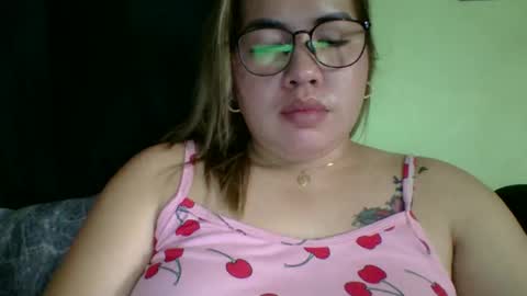 Lovewella online show from 02-19-26, 02:40