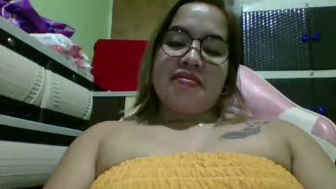 Lovewella online show from 05-03-26, 04:46