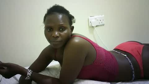 small_booby online show from 03-24-26, 06:46