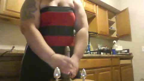 Snapshot of smallalex2213 chatting on 01-25-25, 04:56 SissyAlexis online show from 01-25-25, 04:56