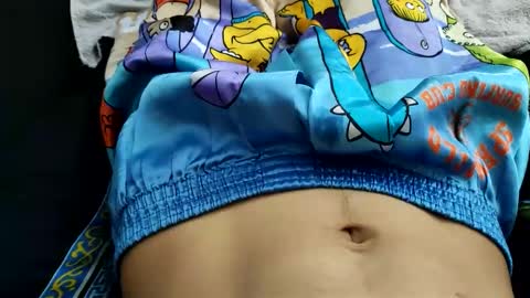 smallboy018 online show from 09-21-25, 08:38