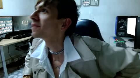 PETER online show from 05-12-26, 05:59