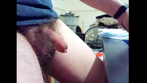 Small Hairy Uncut online show from 05-01-26, 11:20