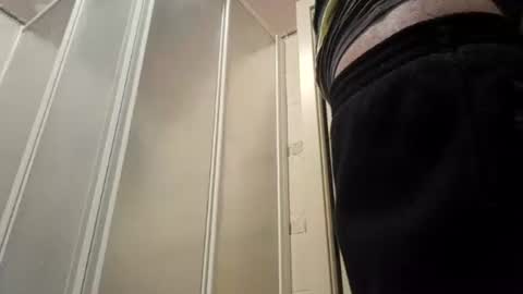 Snapshot of smallone8825 chatting on 02-27-26, 06:13 smallone8825 online show from 02-27-26, 06:13