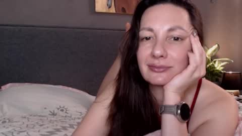 Anna no bbbbybybbabebyy just Anna. And dont call me mom please. online show from 10-31-25, 02:18