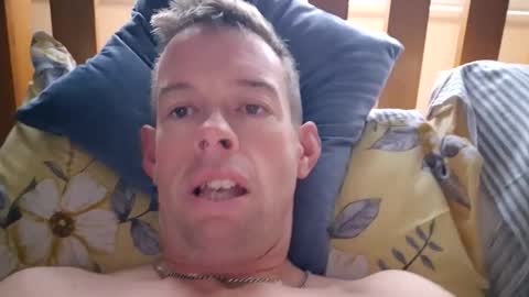 Snapshot of smallville456 chatting on 10-18-25, 07:20 smallville456 online show from 10-18-25, 07:20