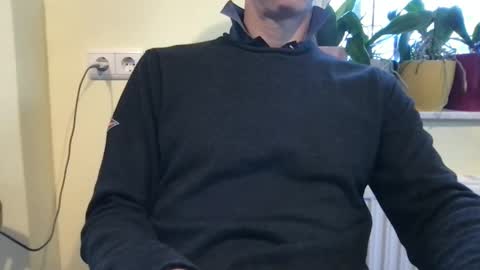 smart_sex69 online show from 10-28-25, 08:40