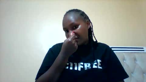 Snapshot of smartqueen1 chatting on 04-18-26, 03:16 Katerina online show from 04-18-26, 03:16