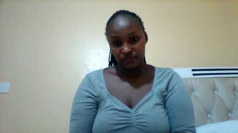 Snapshot of smartqueen1 chatting on 04-20-26, 10:29 Katerina online show from 04-20-26, 10:29