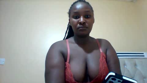 Snapshot of smartqueen1 chatting on 05-02-26, 01:21 Katerina online show from 05-02-26, 01:21