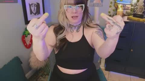 Snapshot of smashberry chatting on 02-27-26, 05:13 bb online show from 02-27-26, 05:13