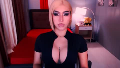 Snapshot of smasherqueen chatting on 04-30-26, 08:20 smasherqueen online show from 04-30-26, 08:20