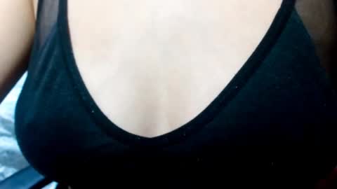 Snapshot of smeralda_24 chatting on 07-03-26, 04:08 smeralda_24 online show from 07-03-26, 04:08