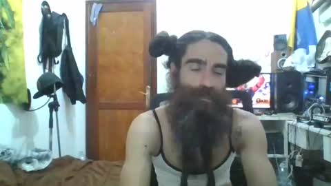 Snapshot of smile3555 chatting on 10-11-25, 07:45 willy online show from 10-11-25, 07:45