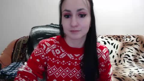 smile_cute_fox online show from 01-25-25, 12:47