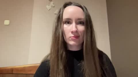 smilequeen_ online show from 09-30-25, 05:29