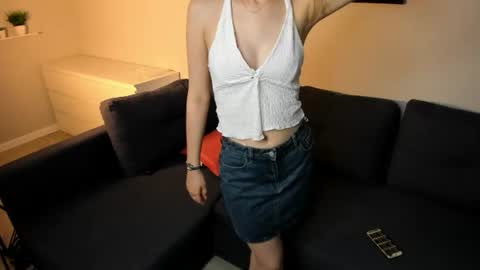 Victoria online show from 06-12-26, 02:05