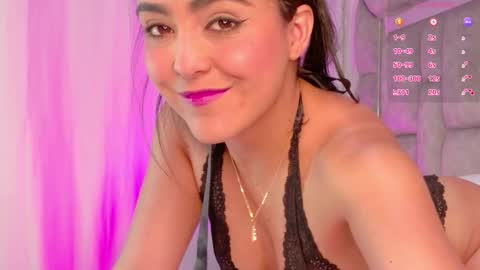      online show from 01-18-26, 01:15