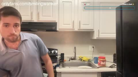 Snapshot of smilingwanker chatting on 05-14-26, 12:39 smilingwanker online show from 05-14-26, 12:39