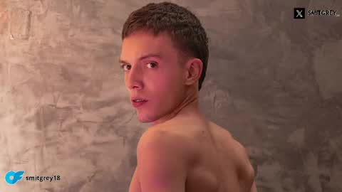 Snapshot of smitgrey chatting on 04-12-26, 03:55 SMIT online show from 04-12-26, 03:55