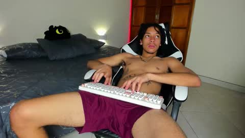 Snapshot of smith_66jr chatting on 02-16-26, 09:33 smitt jr online show from 02-16-26, 09:33