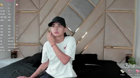 Snapshot of smithjay_ chatting on 12-11-24, 12:23 Smith Jay online show from 12-11-24, 12:23