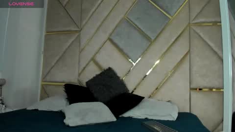 Snapshot of smithjay_ chatting on 02-22-25, 12:40 Smith Jay online show from 02-22-25, 12:40