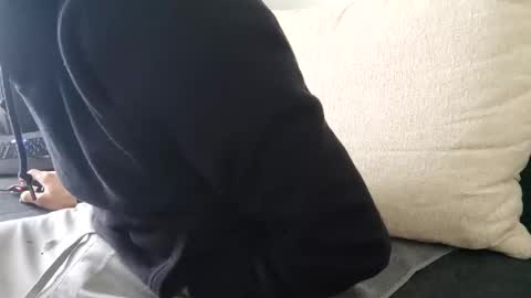 Snapshot of smokeandwatching chatting on 12-26-24, 09:44 Smokeandwatching online show from 12-26-24, 09:44