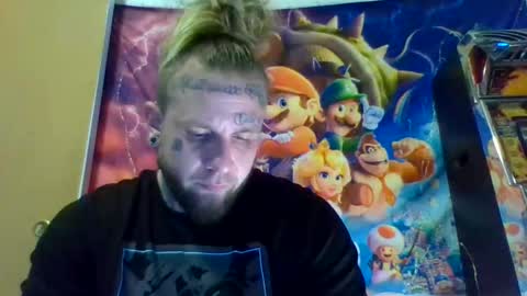 smoke online show from 12-20-25, 03:57