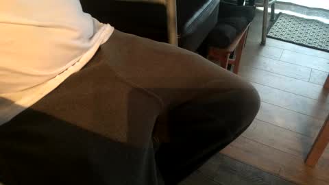 Snapshot of smokefest187 chatting on 02-08-25, 05:29 Peter Johnson online show from 02-08-25, 05:29