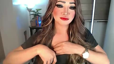 Amanda online show from 01-26-25, 05:02