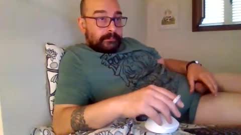 Snapshot of smoker985 chatting on 09-13-25, 09:53 smoker985 online show from 09-13-25, 09:53