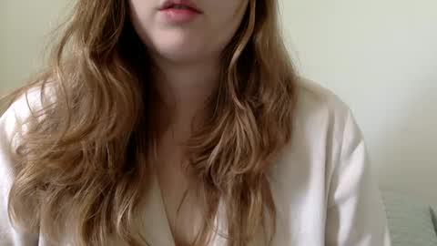 Snapshot of smokeshow3 chatting on 01-09-25, 05:33 smokeshow3 online show from 01-09-25, 05:33