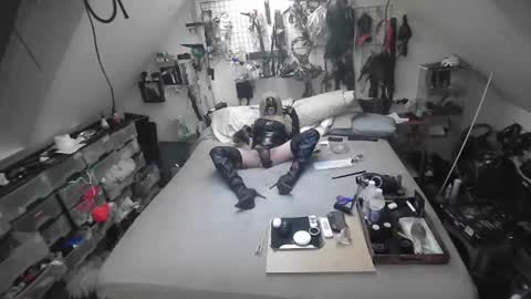 smokeslut365 online show from 02-07-25, 11:55