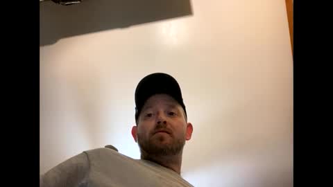 Snapshot of smokeymt420 chatting on 01-09-25, 02:22 smokeymt420 online show from 01-09-25, 02:22