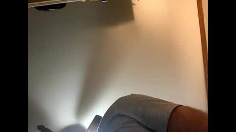 Snapshot of smokeymt420 chatting on 01-13-25, 12:41 smokeymt420 online show from 01-13-25, 12:41