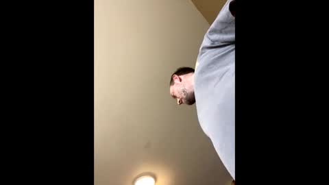 Snapshot of smokeymt420 chatting on 01-21-25, 05:20 smokeymt420 online show from 01-21-25, 05:20