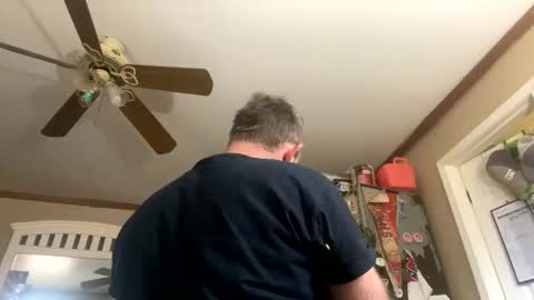 Snapshot of smokeymt420 chatting on 02-16-25, 03:38 smokeymt420 online show from 02-16-25, 03:38