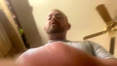 Snapshot of smokeymt420 chatting on 02-17-25, 06:15 smokeymt420 online show from 02-17-25, 06:15