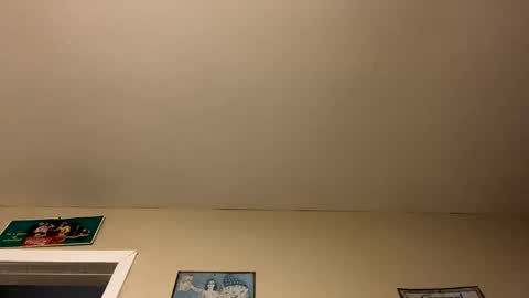 Snapshot of smokeymt420 chatting on 03-06-25, 05:03 smokeymt420 online show from 03-06-25, 05:03